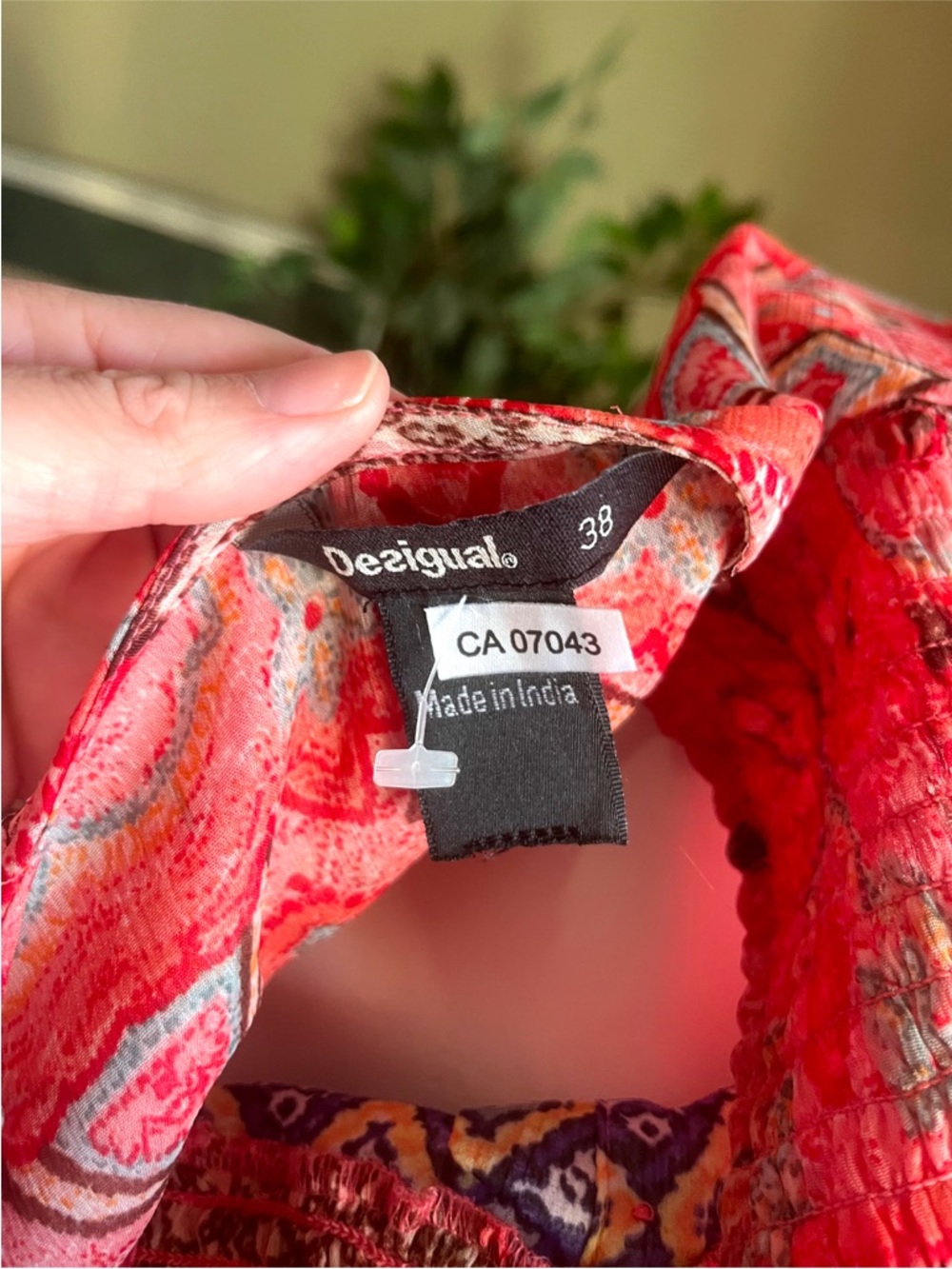 Desigual Vibrant Red Paisley Sleeveless Top - Picture 3 of 7